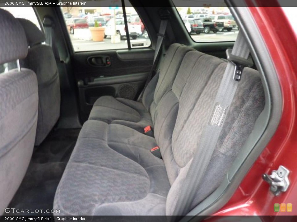 Graphite Interior Photo for the 2000 GMC Jimmy SLE 4x4 #48081258