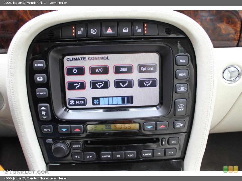 Ivory Interior Controls for the 2006 Jaguar XJ Vanden Plas #48087795