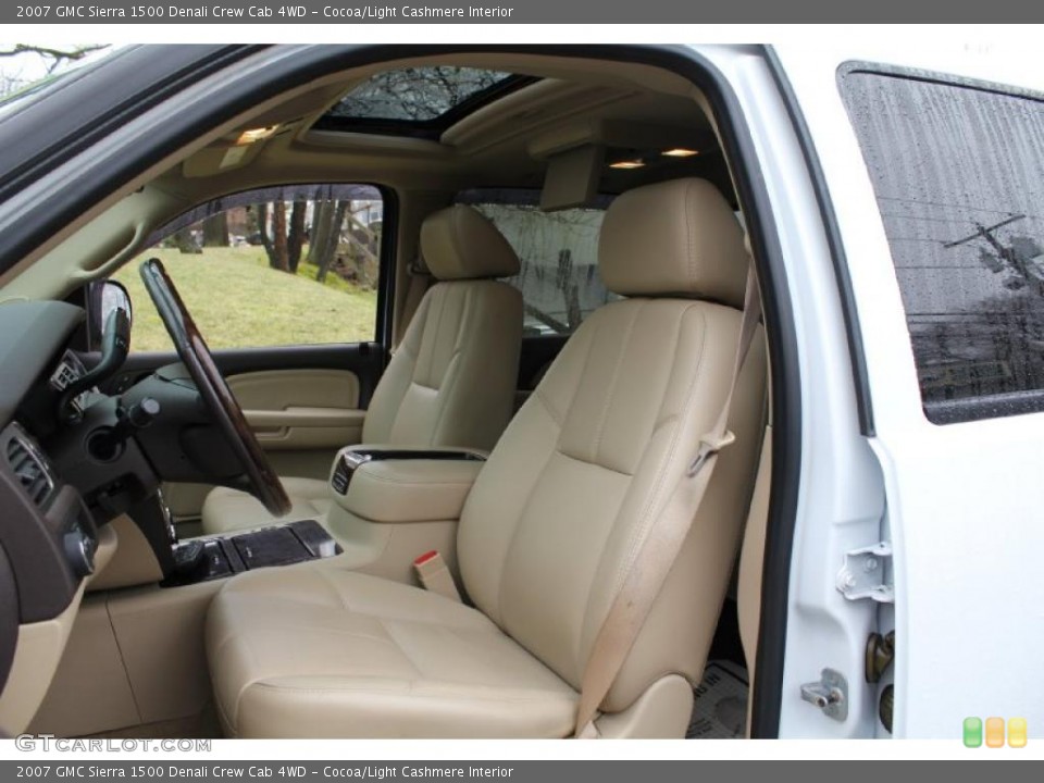 Cocoa/Light Cashmere Interior Photo for the 2007 GMC Sierra 1500 Denali Crew Cab 4WD #48088854
