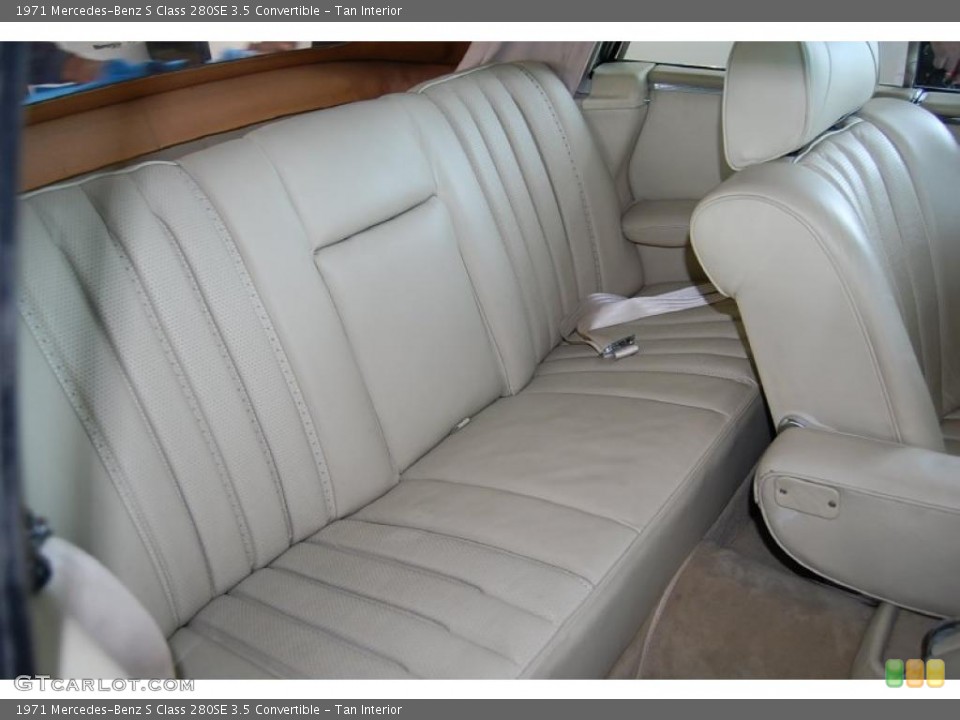 Tan Interior Photo for the 1971 Mercedes-Benz S Class 280SE 3.5 Convertible #48096187