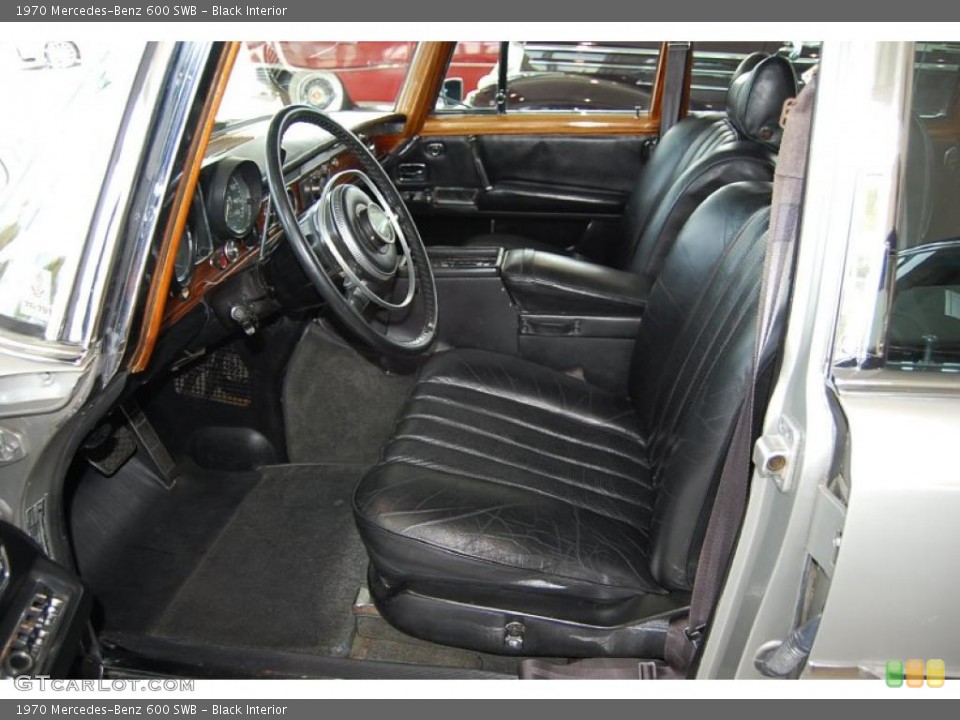 Black Interior Photo for the 1970 Mercedes-Benz 600 SWB #48096262