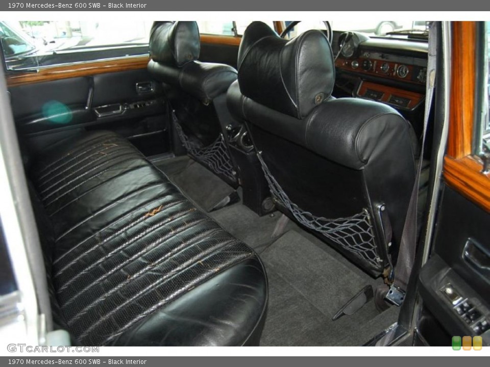Black Interior Photo for the 1970 Mercedes-Benz 600 SWB #48096304