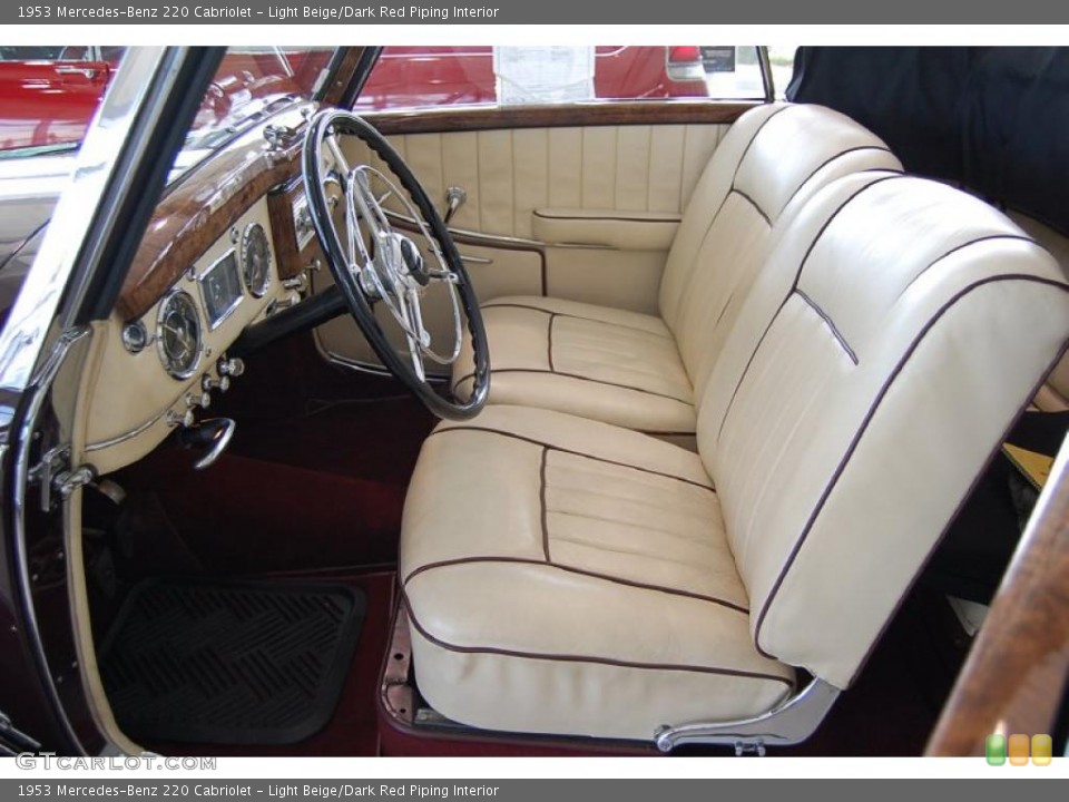 Light Beige/Dark Red Piping Interior Photo for the 1953 Mercedes-Benz 220 Cabriolet #48096427