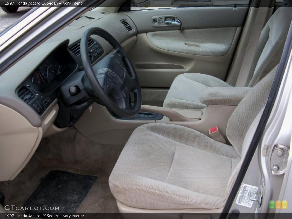 Ivory Interior Photo for the 1997 Honda Accord LX Sedan #48100419