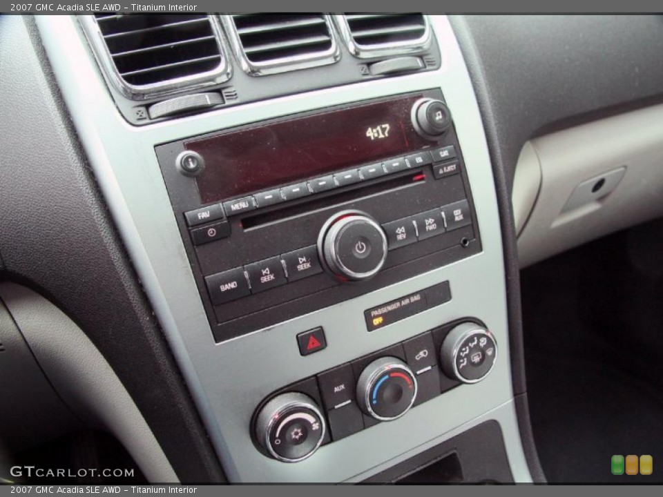 Titanium Interior Controls for the 2007 GMC Acadia SLE AWD #48112896