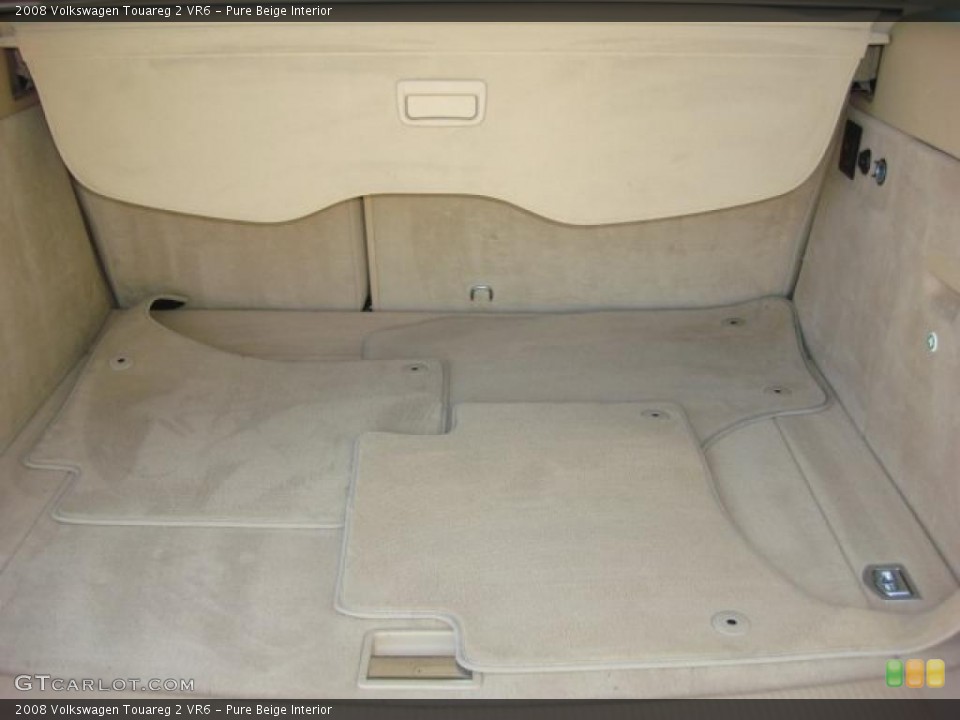 Pure Beige Interior Trunk for the 2008 Volkswagen Touareg 2 VR6 #48131432