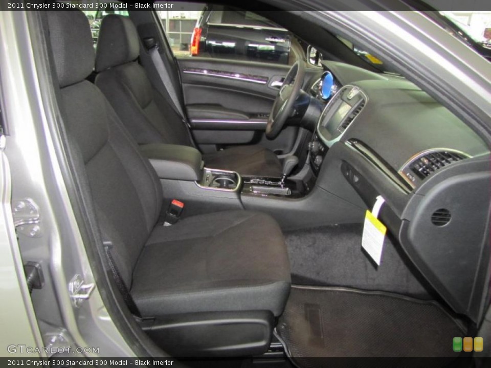 Black Interior Photo for the 2011 Chrysler 300  #48138171