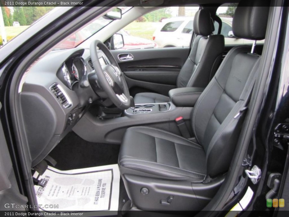 Black Interior Photo for the 2011 Dodge Durango Citadel #48141009