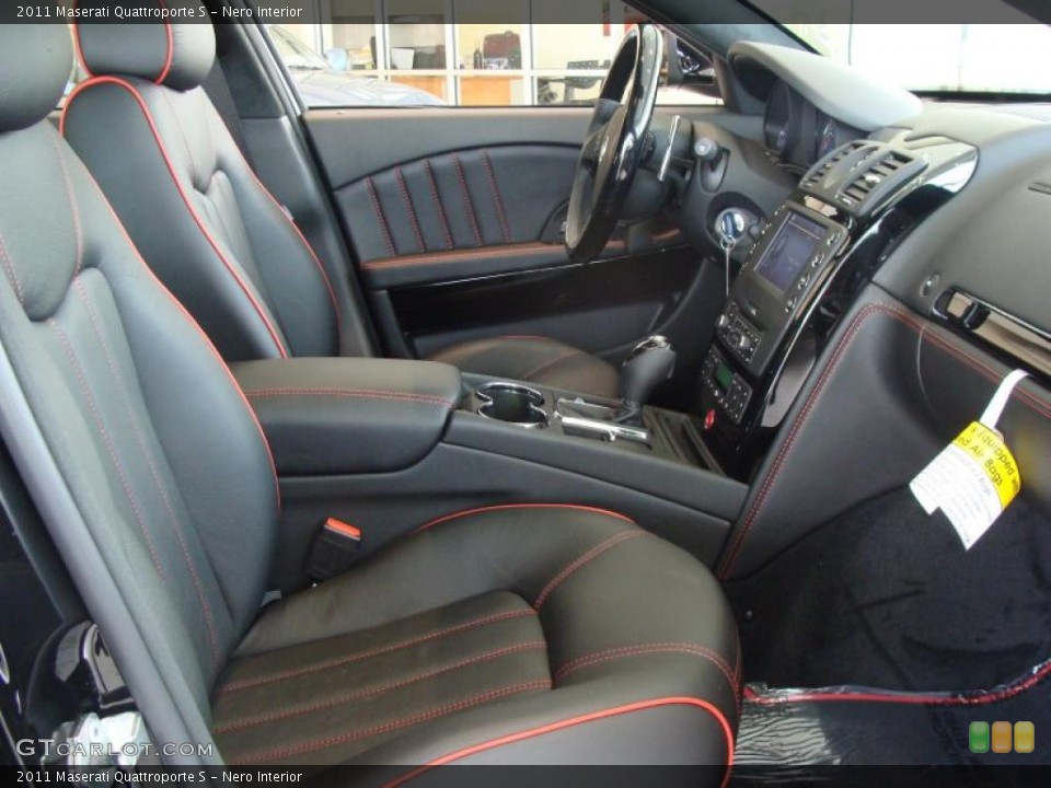 Nero Interior Photo for the 2011 Maserati Quattroporte S #48150591