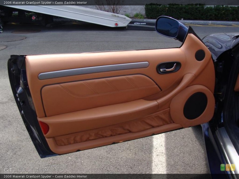 Cuoio (Saddle) Interior Door Panel for the 2006 Maserati GranSport Spyder #48151292