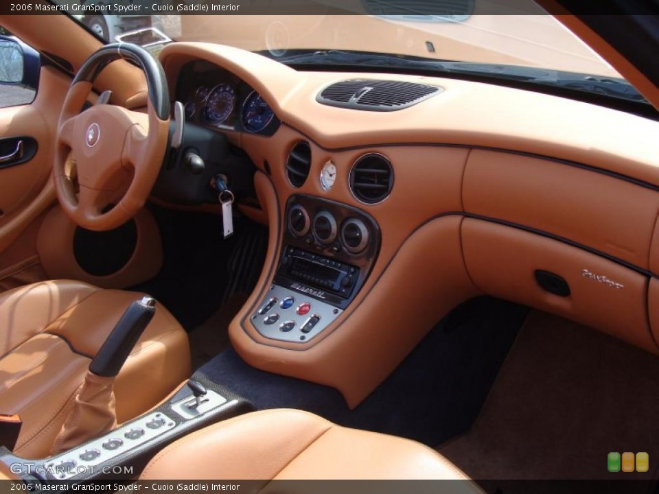 Cuoio (Saddle) Interior Dashboard for the 2006 Maserati GranSport Spyder #48151385