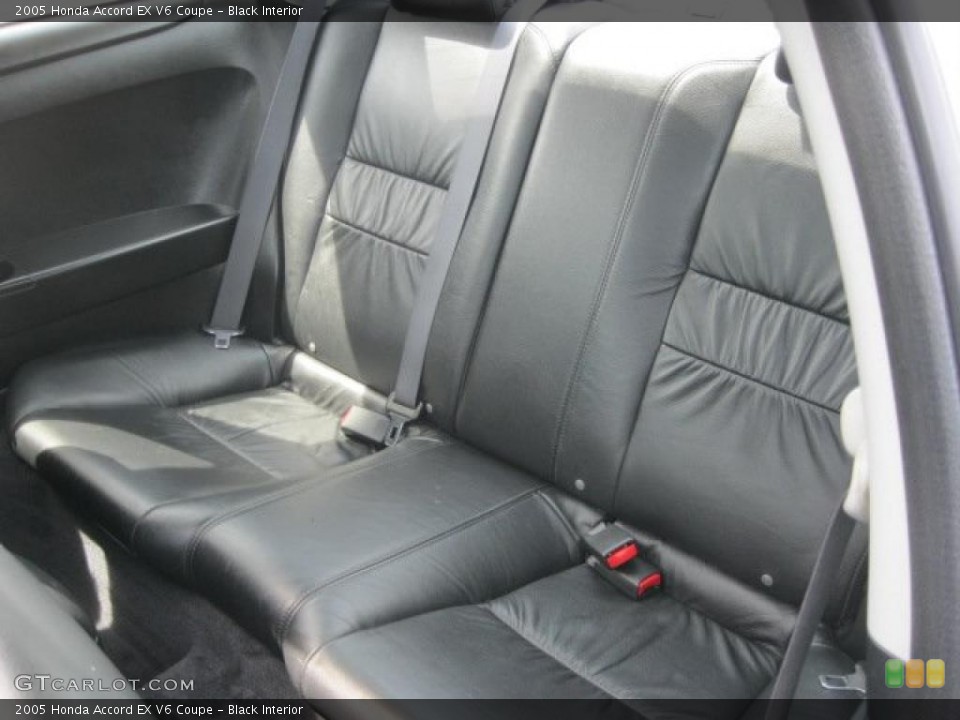 Black Interior Photo for the 2005 Honda Accord EX V6 Coupe #48163079