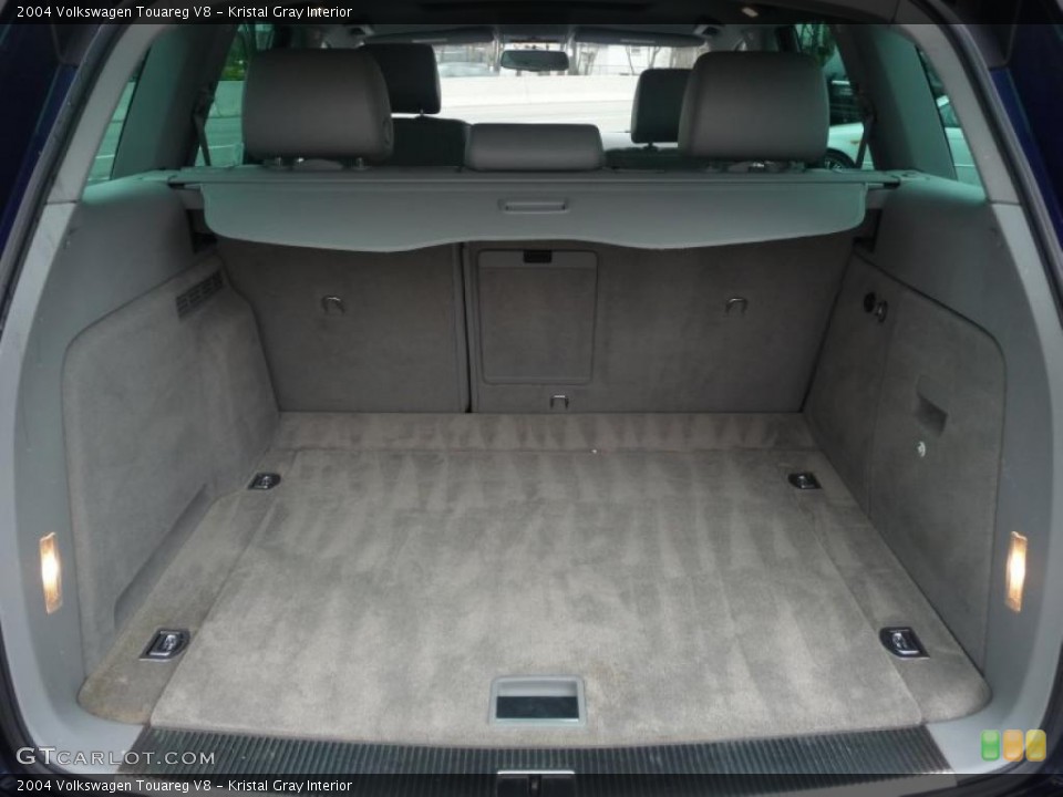Kristal Gray Interior Trunk for the 2004 Volkswagen Touareg V8 #48172736