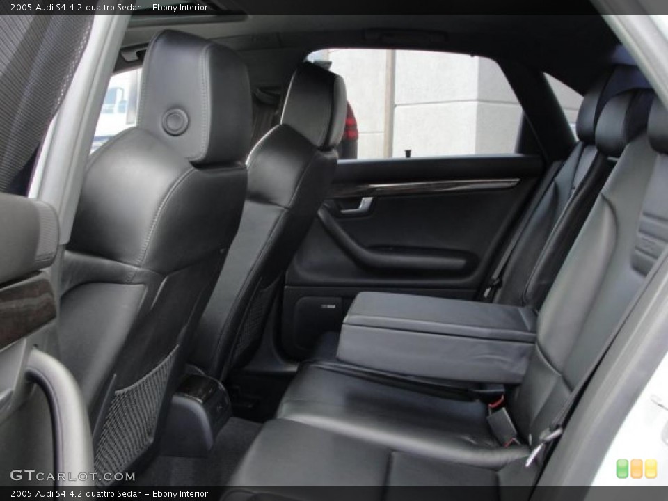 Ebony Interior Photo for the 2005 Audi S4 4.2 quattro Sedan #48175232