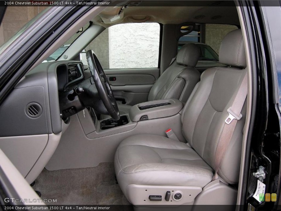 Tan/Neutral Interior Photo for the 2004 Chevrolet Suburban 1500 LT 4x4 #48175844