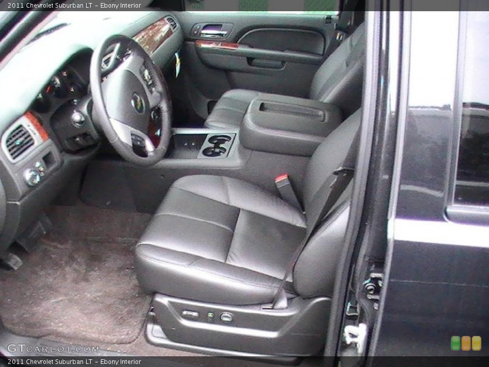 Ebony Interior Photo for the 2011 Chevrolet Suburban LT #48182744