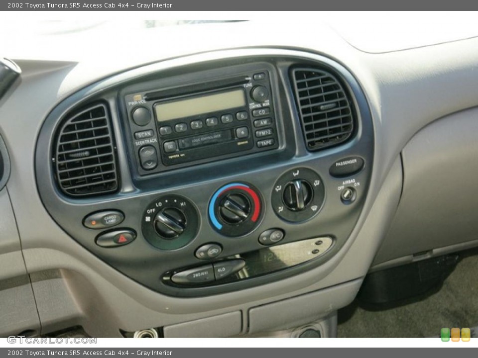 Gray Interior Controls for the 2002 Toyota Tundra SR5 Access Cab 4x4 #48186261