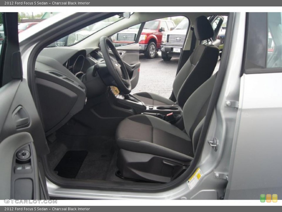 Charcoal Black Interior Photo for the 2012 Ford Focus S Sedan #48186954
