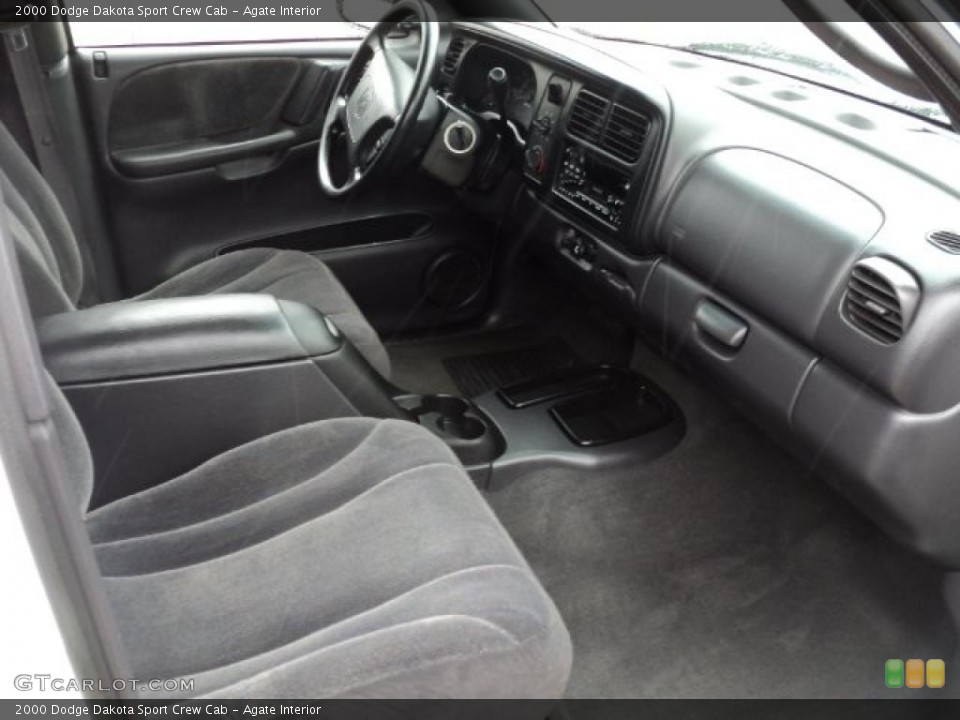 Agate Interior Photo for the 2000 Dodge Dakota Sport Crew Cab #48188035