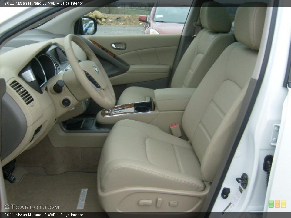 Beige Interior Photo for the 2011 Nissan Murano LE AWD #48189451