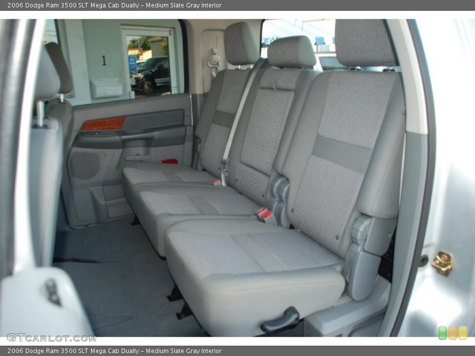 Medium Slate Gray Interior Photo for the 2006 Dodge Ram 3500 SLT Mega Cab Dually #48190987