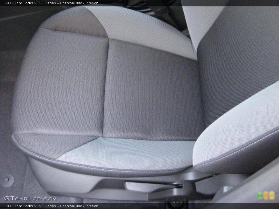 Charcoal Black Interior Photo for the 2012 Ford Focus SE SFE Sedan #48192473