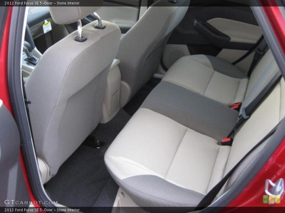 Stone Interior Photo for the 2012 Ford Focus SE 5-Door #48192680