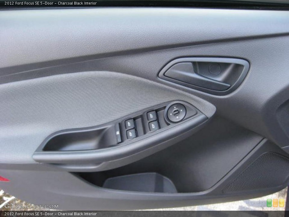 Charcoal Black Interior Door Panel for the 2012 Ford Focus SE 5-Door #48192803