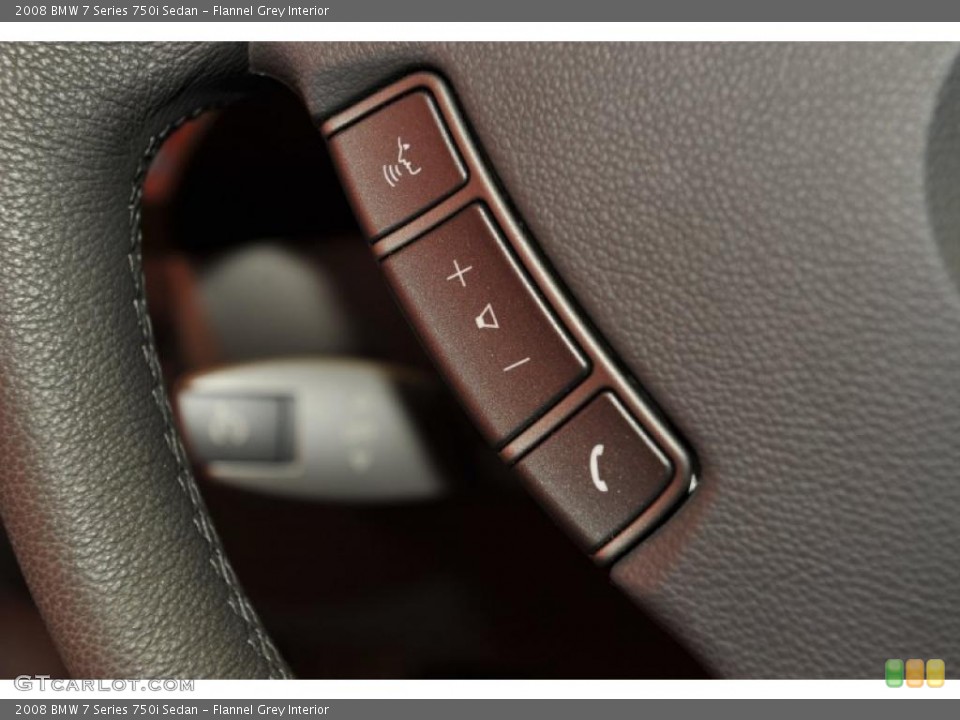 Flannel Grey Interior Controls for the 2008 BMW 7 Series 750i Sedan #48194503