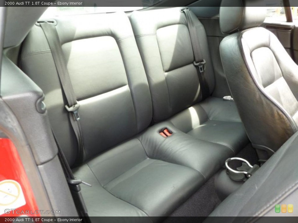 Ebony Interior Photo for the 2000 Audi TT 1.8T Coupe #48199969