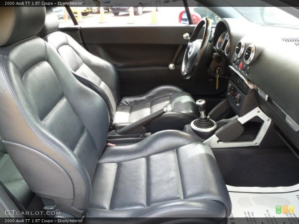 Ebony Interior Photo for the 2000 Audi TT 1.8T Coupe #48199984