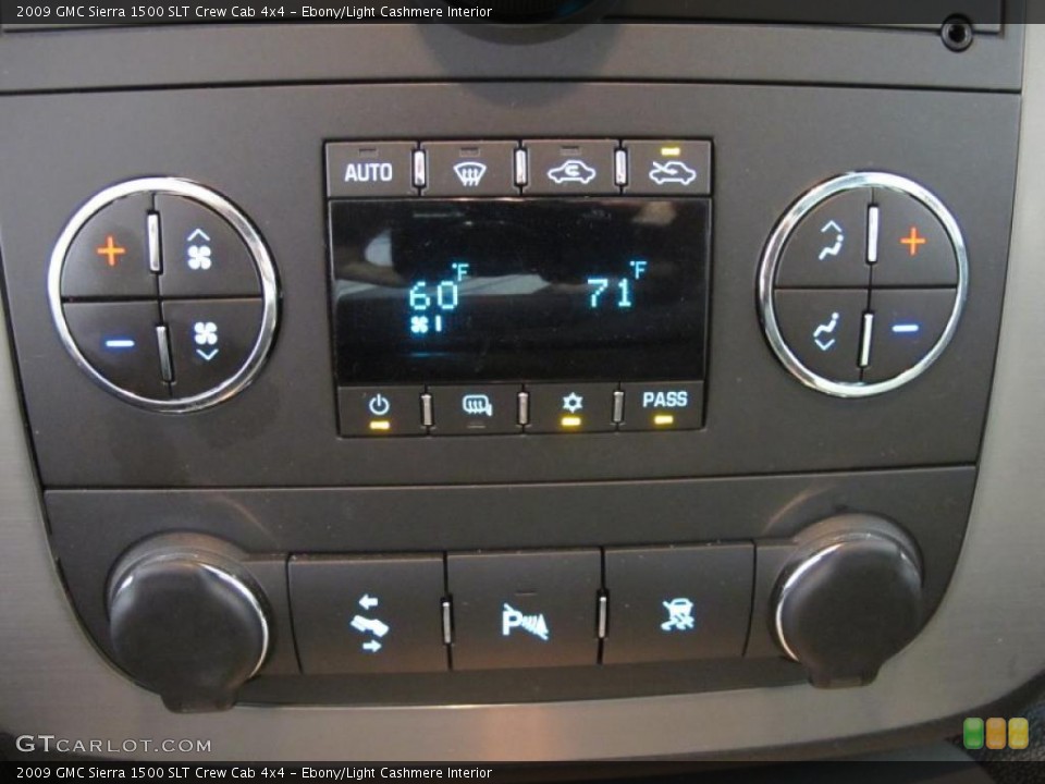 Ebony/Light Cashmere Interior Controls for the 2009 GMC Sierra 1500 SLT Crew Cab 4x4 #48200185