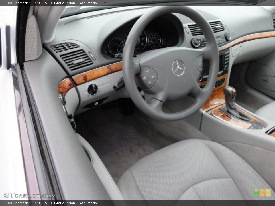 Ash Interior Photo for the 2006 Mercedes-Benz E 500 4Matic Sedan #48208798