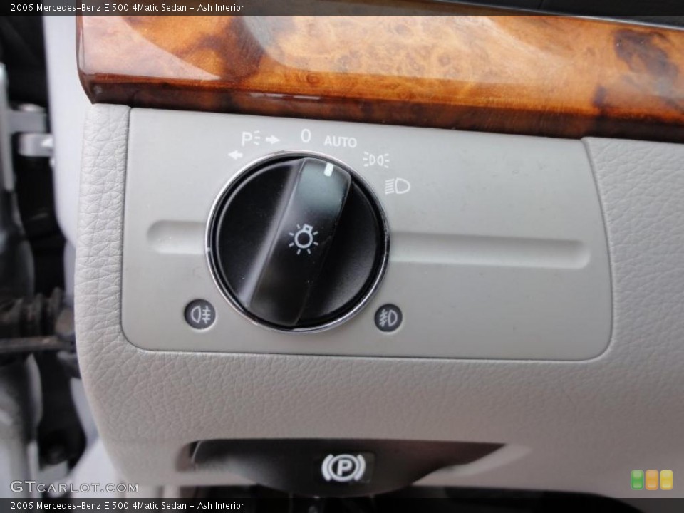 Ash Interior Controls for the 2006 Mercedes-Benz E 500 4Matic Sedan #48209419