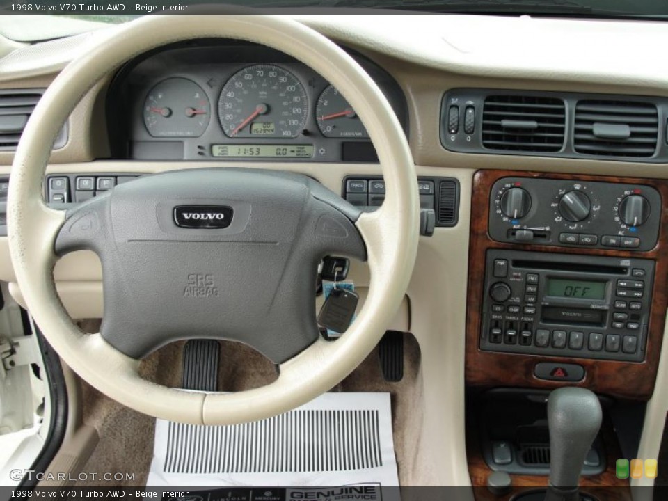 Beige Interior Controls for the 1998 Volvo V70 Turbo AWD #48209590