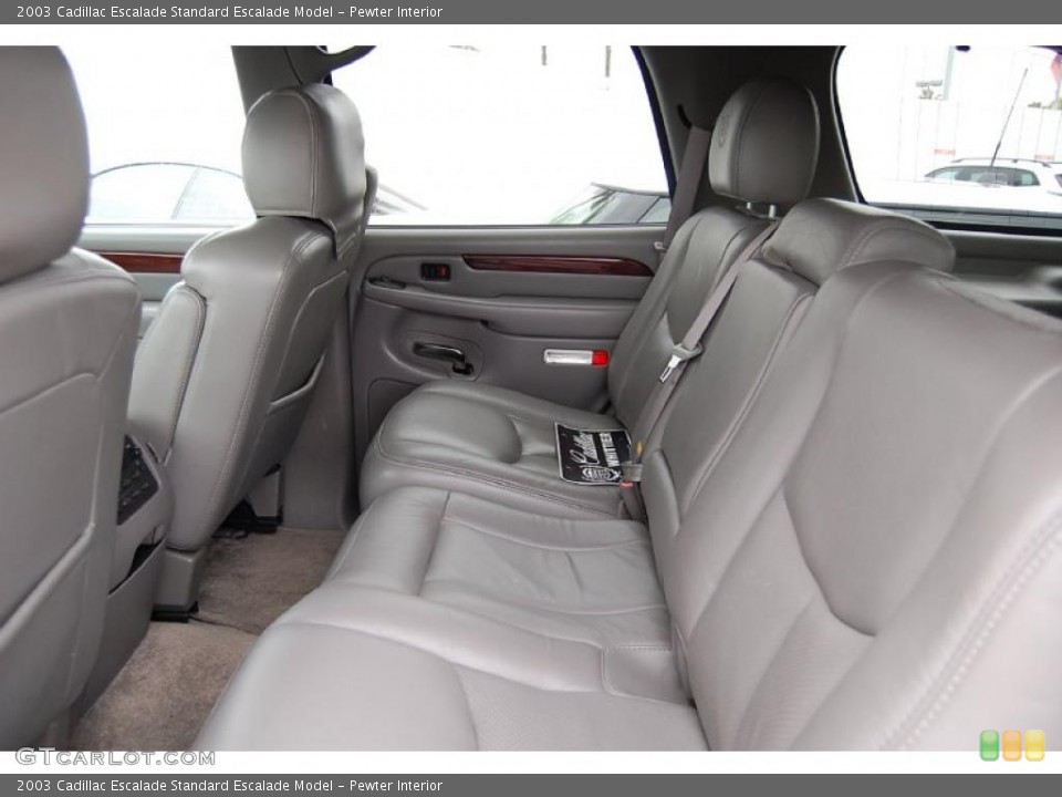 Pewter Interior Photo for the 2003 Cadillac Escalade  #48210820