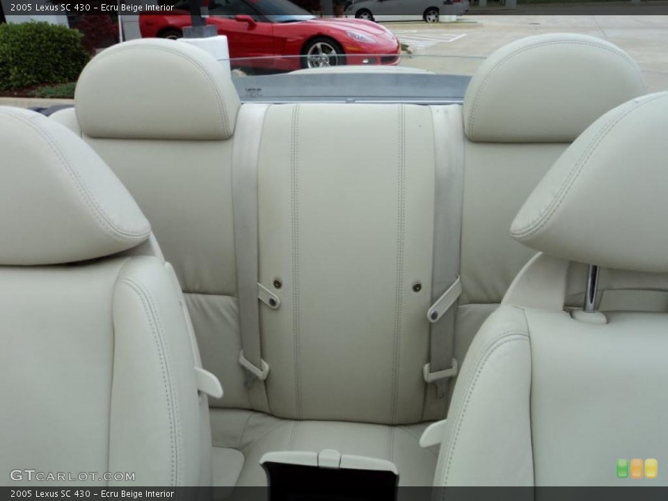 Ecru Beige Interior Photo for the 2005 Lexus SC 430 #48225986