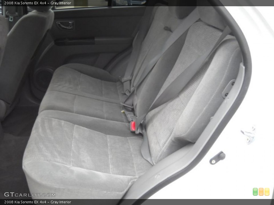 Gray Interior Photo for the 2008 Kia Sorento EX 4x4 #48227828