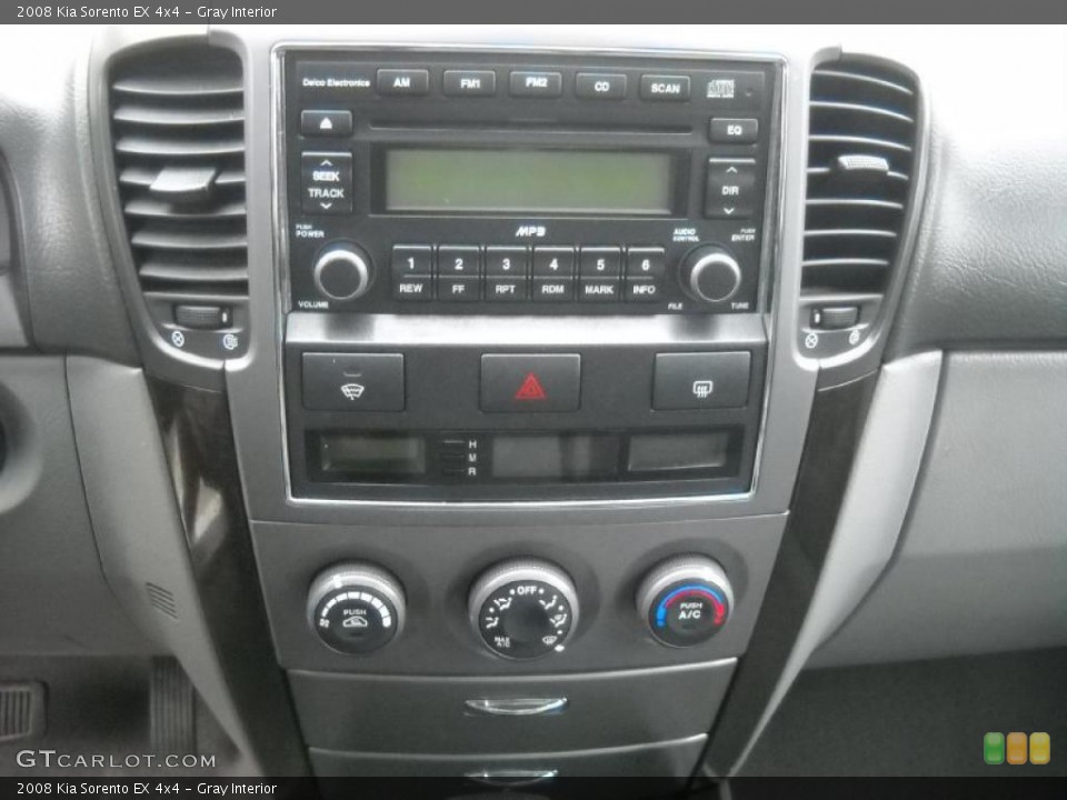 Gray Interior Controls for the 2008 Kia Sorento EX 4x4 #48227879