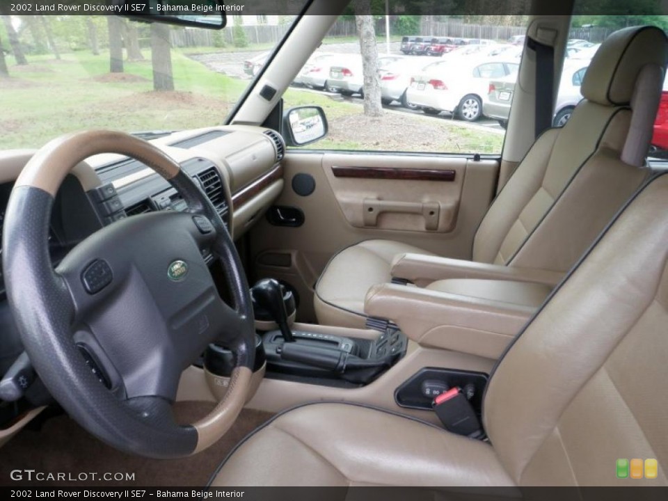 Bahama Beige Interior Photo for the 2002 Land Rover Discovery II SE7 #48229859