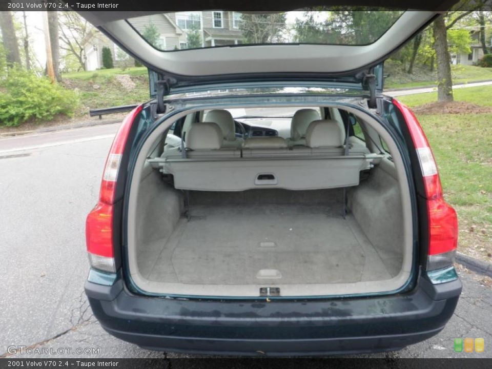 Taupe Interior Trunk for the 2001 Volvo V70 2.4 #48230678