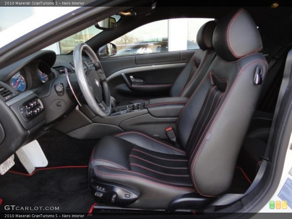 Nero Interior Photo for the 2010 Maserati GranTurismo S #48234165