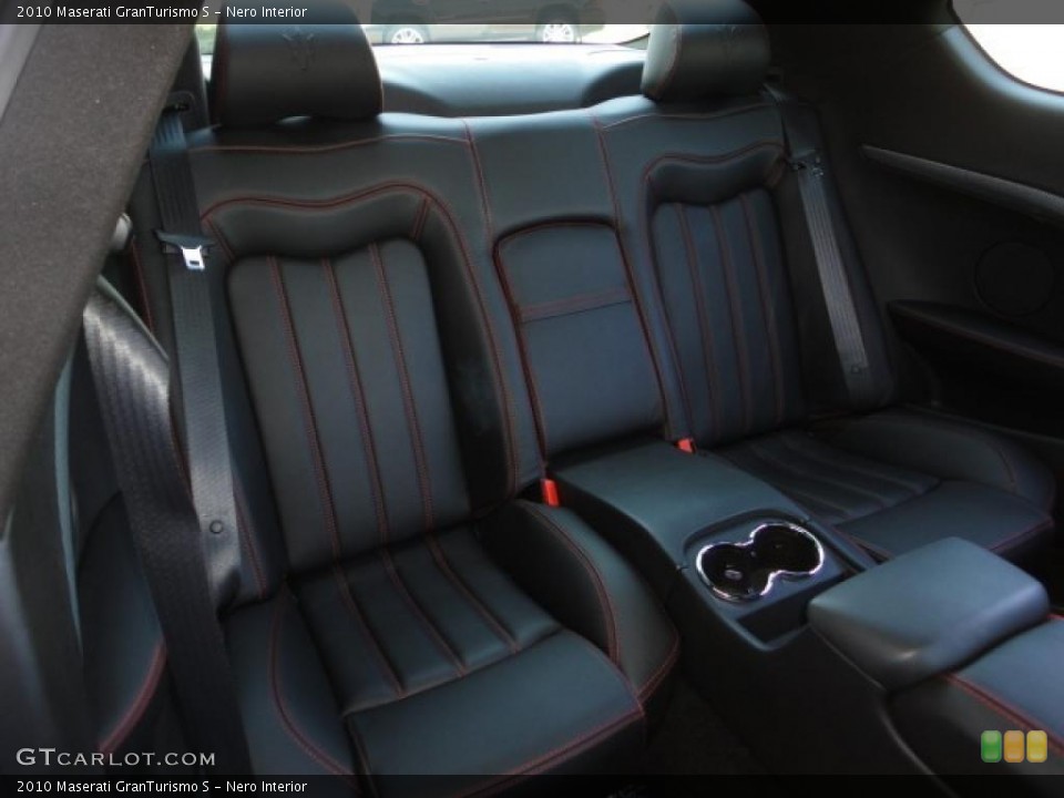 Nero Interior Photo for the 2010 Maserati GranTurismo S #48234462