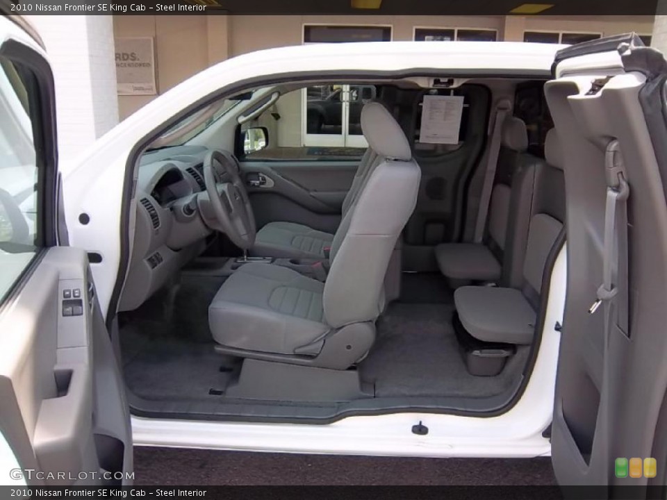 Steel Interior Photo for the 2010 Nissan Frontier SE King Cab #48234498