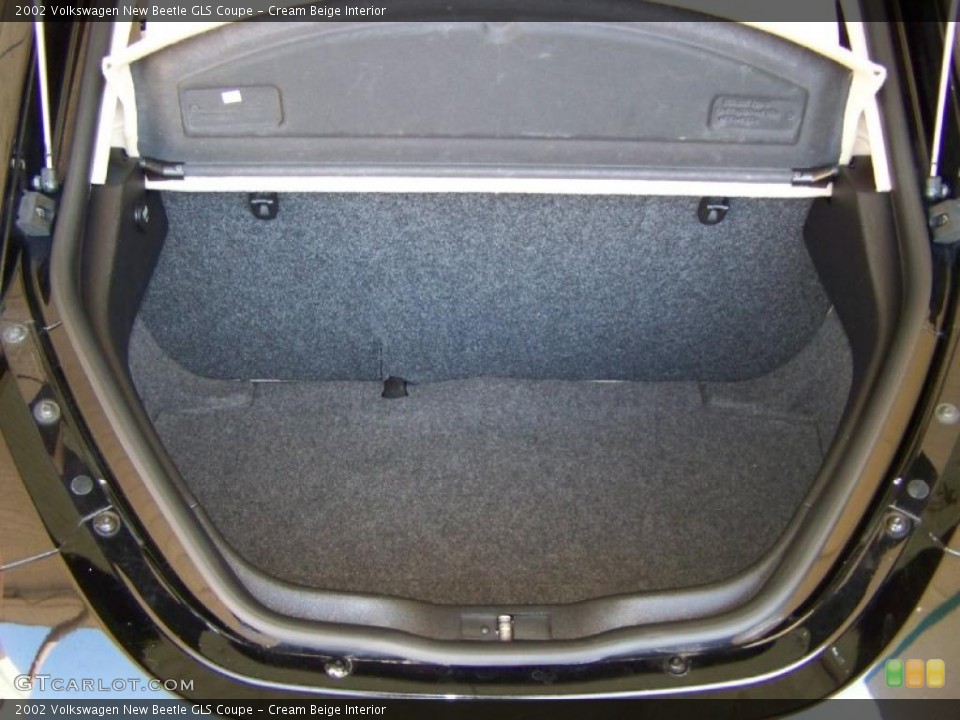 Cream Beige Interior Trunk for the 2002 Volkswagen New Beetle GLS Coupe #48234801