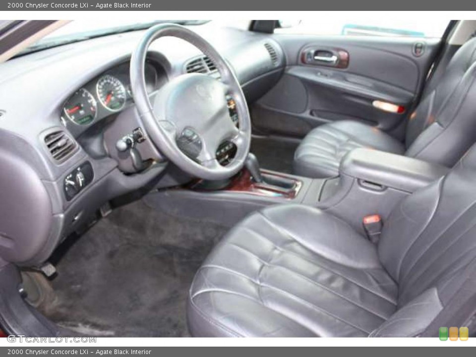 Agate Black Interior Photo for the 2000 Chrysler Concorde LXi #48237876