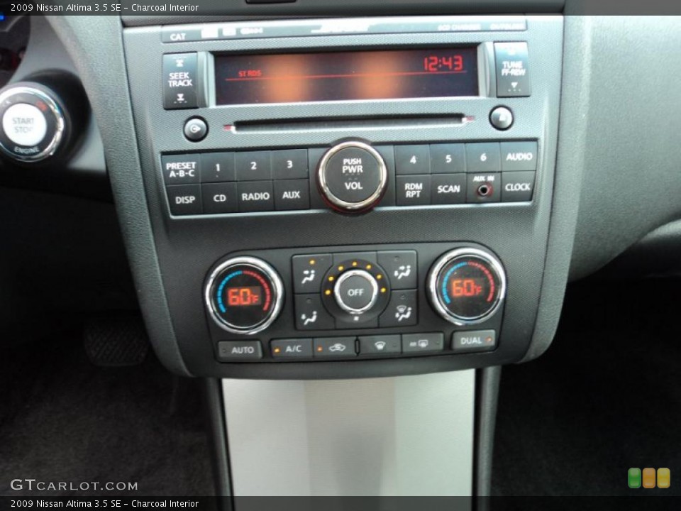Charcoal Interior Controls for the 2009 Nissan Altima 3.5 SE #48244488