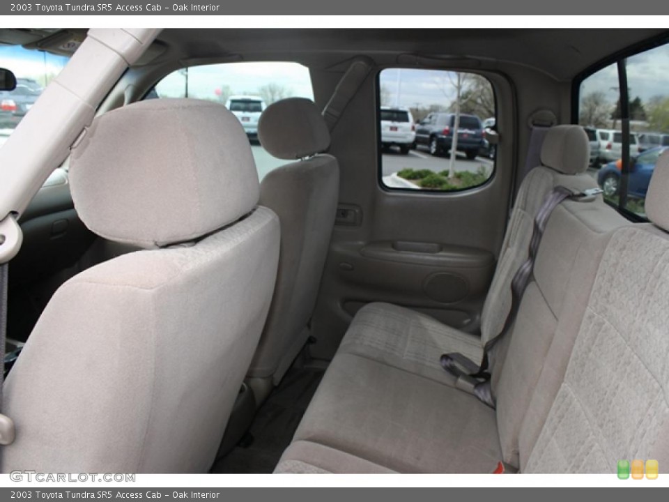 Oak Interior Photo for the 2003 Toyota Tundra SR5 Access Cab #48248730