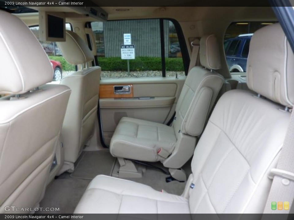 Camel Interior Photo for the 2009 Lincoln Navigator 4x4 #48254490