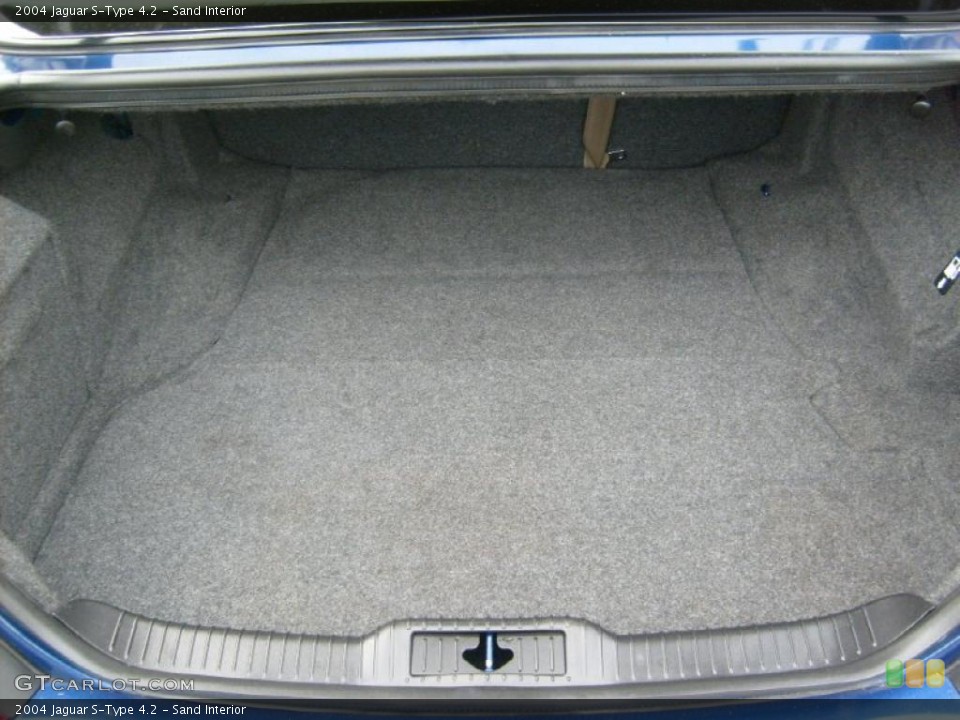 Sand Interior Trunk for the 2004 Jaguar S-Type 4.2 #48264483
